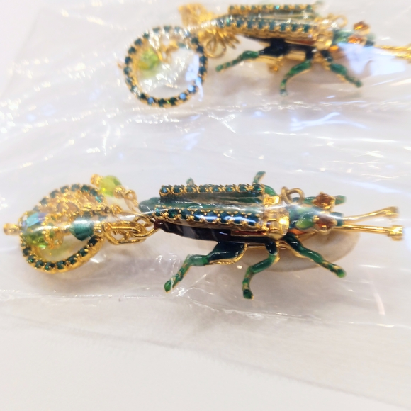 Lunch at the Ritz Jewelry - Lunch At The Ritz Grasshopper Clip Earrings NIP